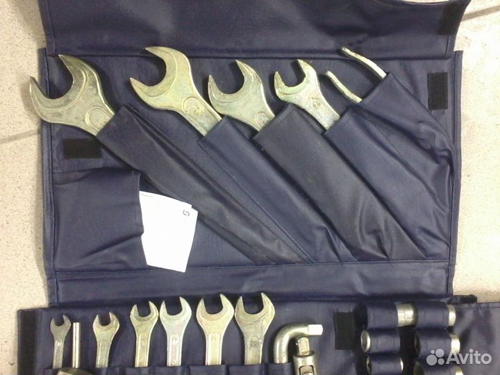 Набор инструментов для механика 