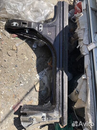 Порог кузовной Opel Astra J P10 2014 левый (б/у)