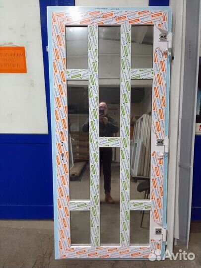 Дверь входная пвх