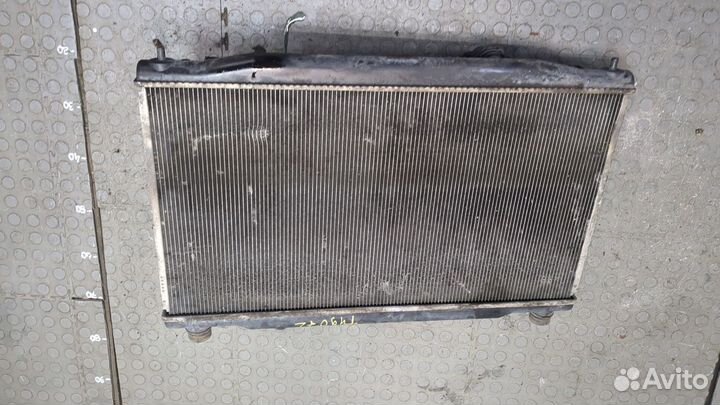 Радиатор охлаждения двигателя Honda CR-V