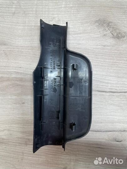 Накладка на порог внутренняя toyota platz