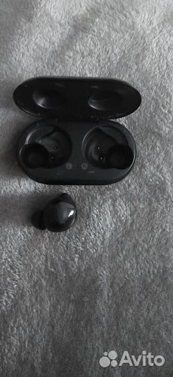 Левый наушник samsung galaxy buds 2