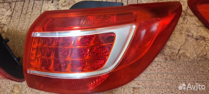 Задние фонарь Киа 2012