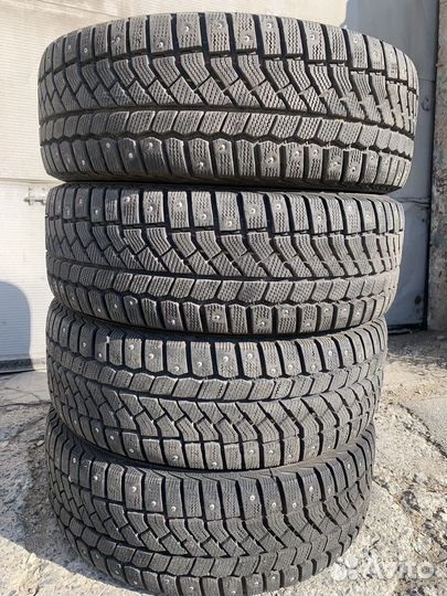 Viatti Bosco Nordico V-523 215/60 R16