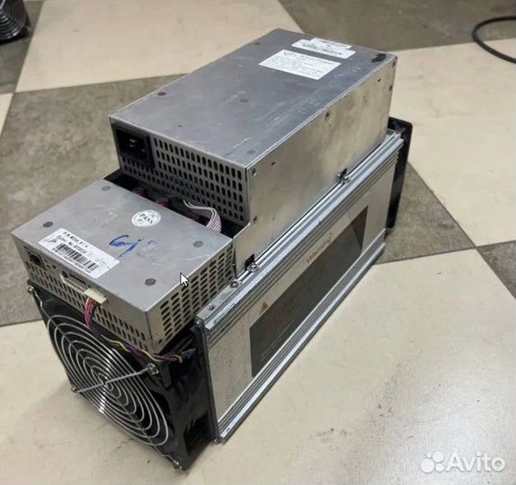 Whatsminer M20S 68 и Asic antminer s19 95