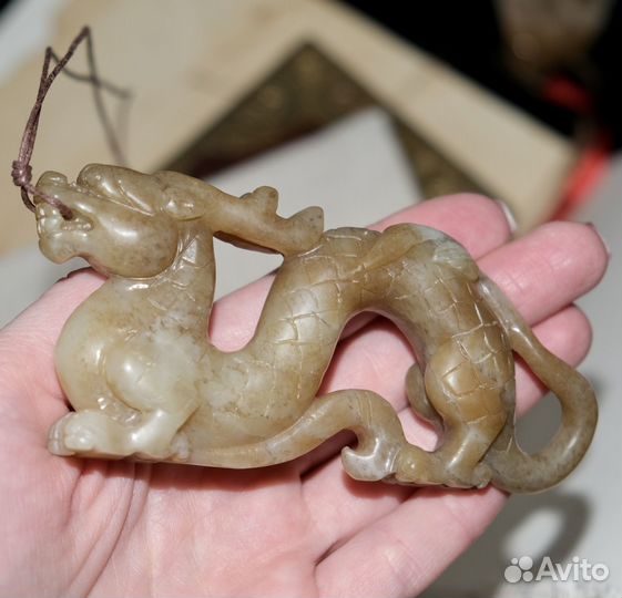 Нефрит Золотой Дракон подвес/артефакт/статуэтка