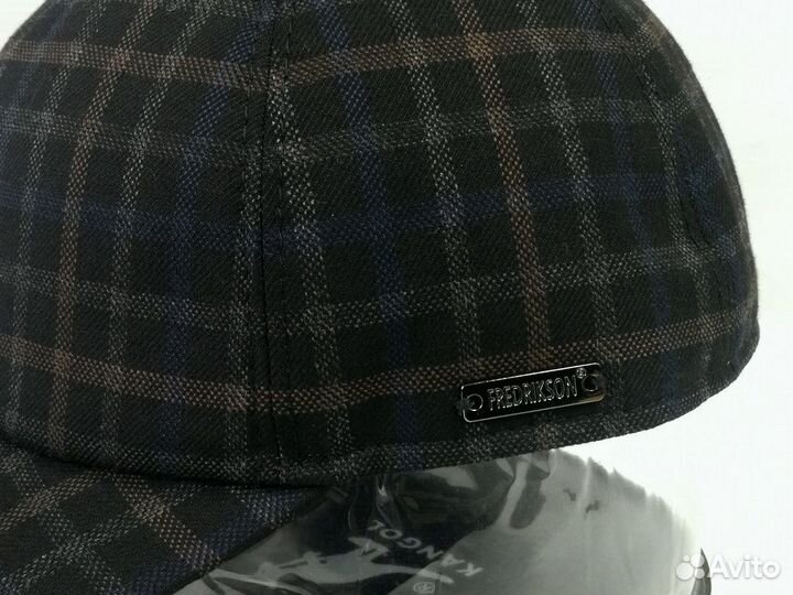 Бейсболка из шерсти демисезонная 