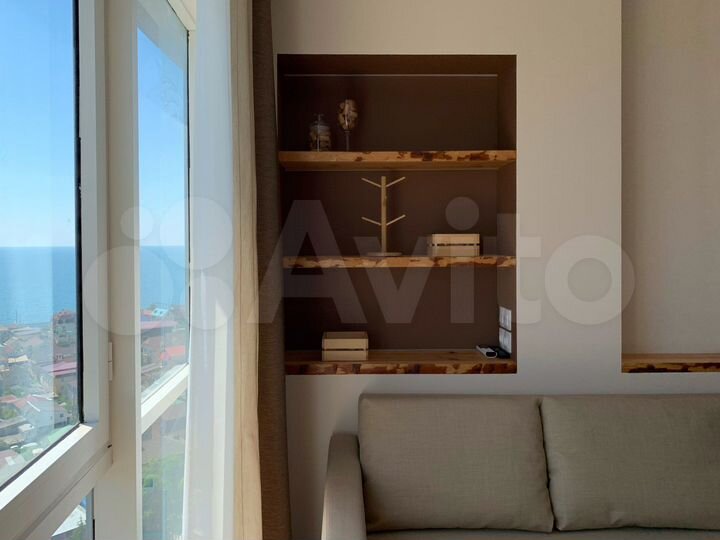 Квартира-студия, 33 м², 13/18 эт.