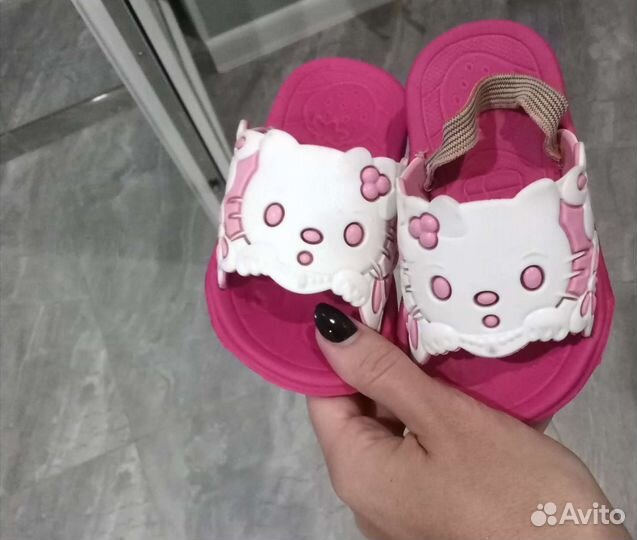 Детские вещи на девочку и обувь 1, 5 - 2 г