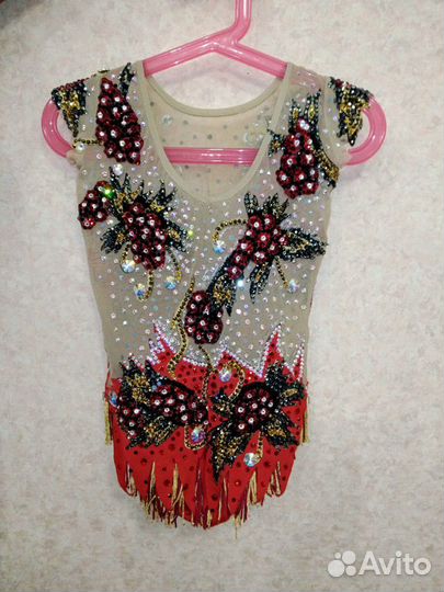 Купальник для художественной гимнастики