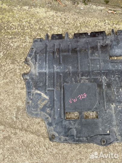 Защита двигателя Volkswagen Passat B7
