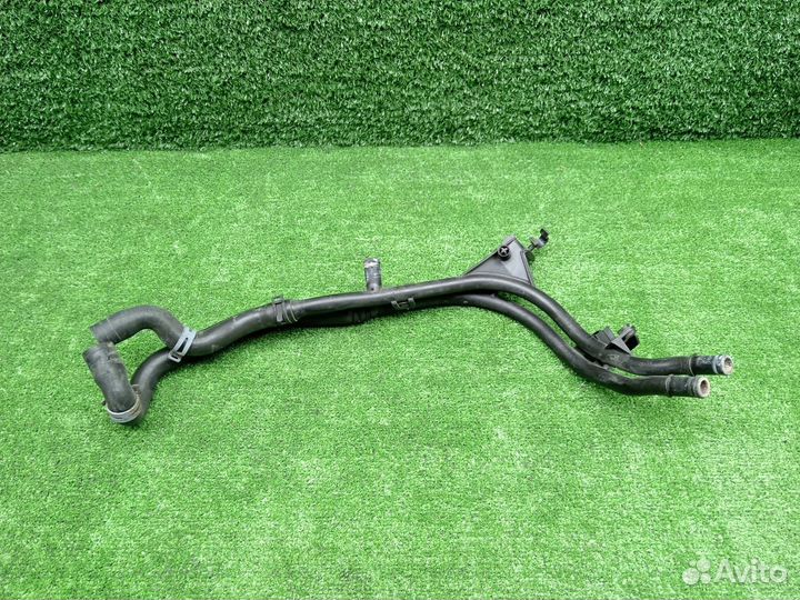 Трубка системы охлаждения VAG Audi Volkswagen Passat b7 Alltrack Q3 8U A3 8P Tiguan 8U