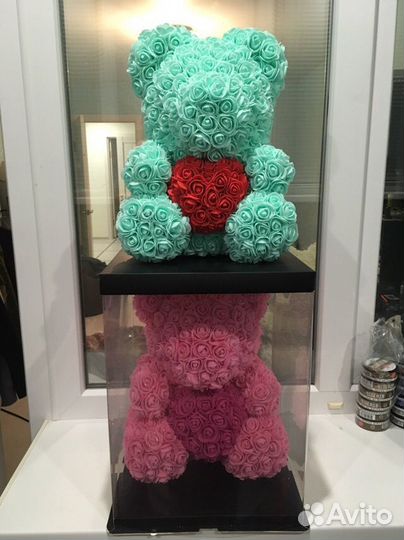 Подарок для любимой. Большой мишка из роз