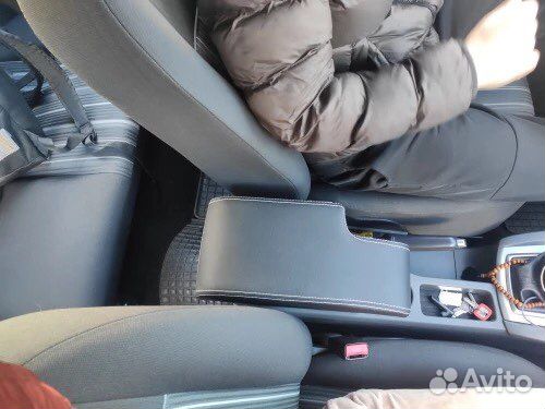 Подлокотник ford focus2/3 solaris1/2/ Kia Rio 3/ 4