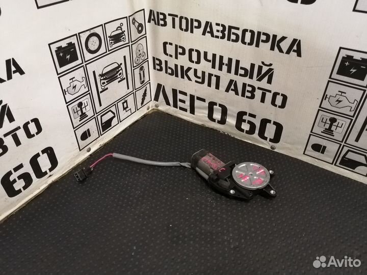 Моторчик стеклоподъемника VW Polo Classic