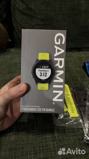 Часы Garmin forerunner 935