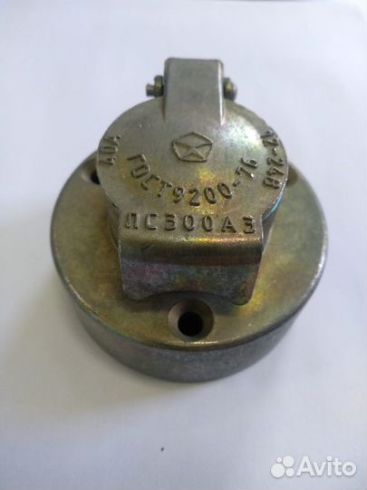 Розетка (металлическая)