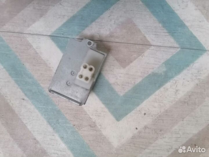 Резистор печки Chery Bonus A13