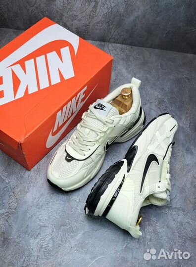 Кроссовки мужские nike