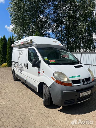 Кастенваген Renault Trafic, 2004