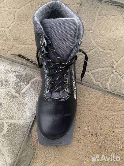 Лыжи с ботинками