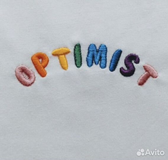 Машинная вышивка на одежде