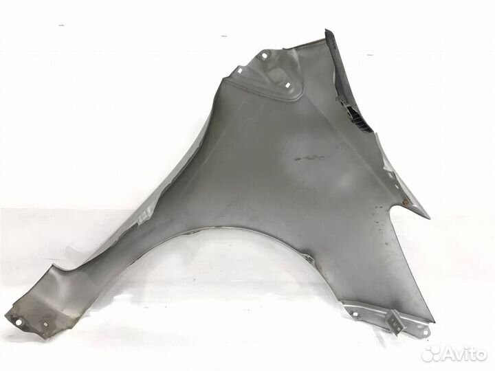 Крыло переднее левое Toyota Vitz (NCP95,KSP90,NCP