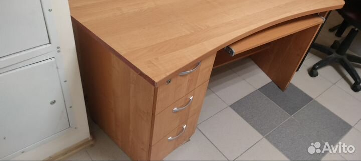 Стол офисный бу