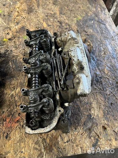 Головка блока цилиндров Ford Scorpio лифтбек BRE