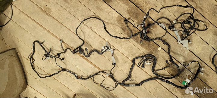 Проводка коса Mitsubishi Pajero IO 1999г