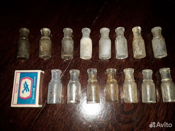Старинные бутылочки флаконы
