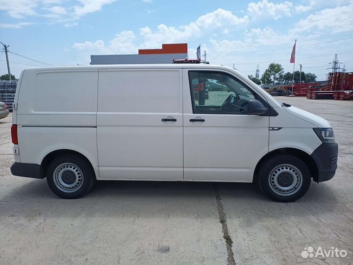 Volkswagen Transporter 2.0 МТ, 2017, 168 000 км