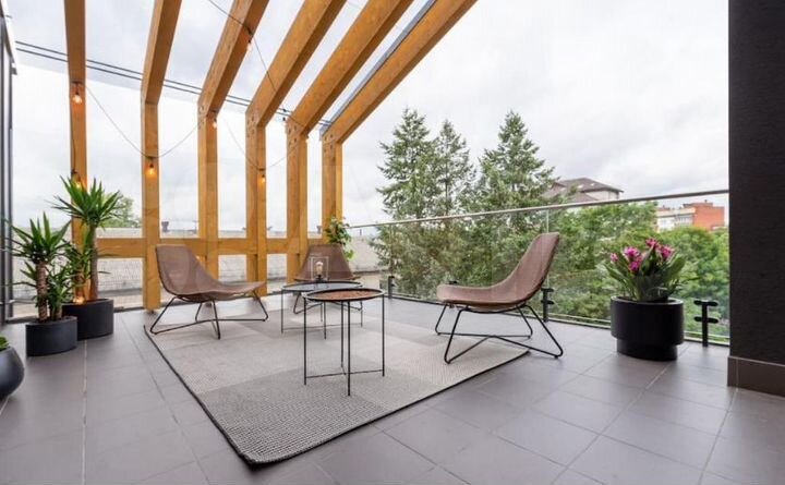 2-к. квартира, 120 м², 12/15 эт.