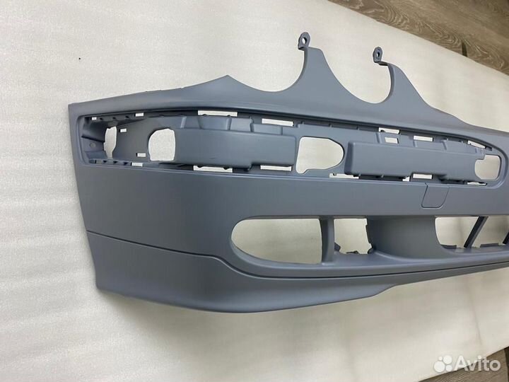 Бампер передний Mercedes E W210 Мерседес Е В210 ве