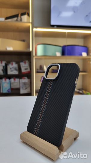 Чехол Luxo карбон для iPhone 15 Pro, 15 Pro Max