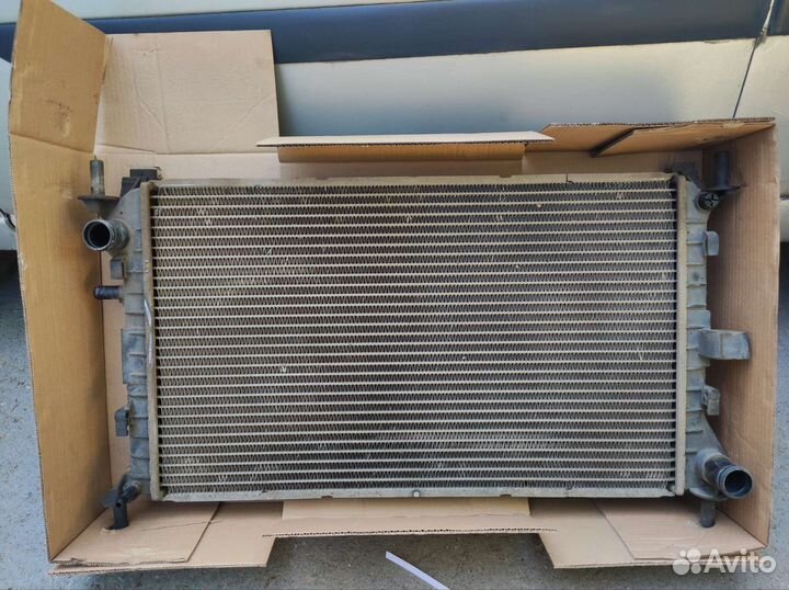 Радиатор на ford focus 1
