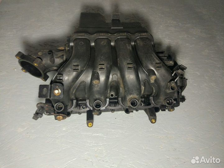 Коллектор впускной Opel Astra H 1.6