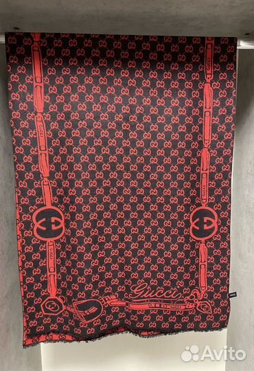 Палантин (шарф ) Gucci Оригинал