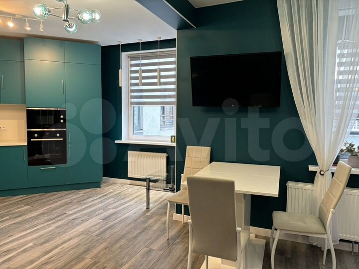 2-к. квартира, 58 м², 7/10 эт.