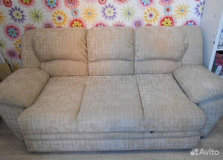 Химчистка мягкой мебели. Диваны. Кресло