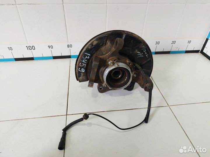 Кулак поворотный передний левый Kyron 2005-2015