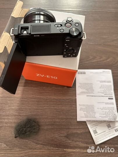 Зеркальный фотоаппарат sony zv-e10