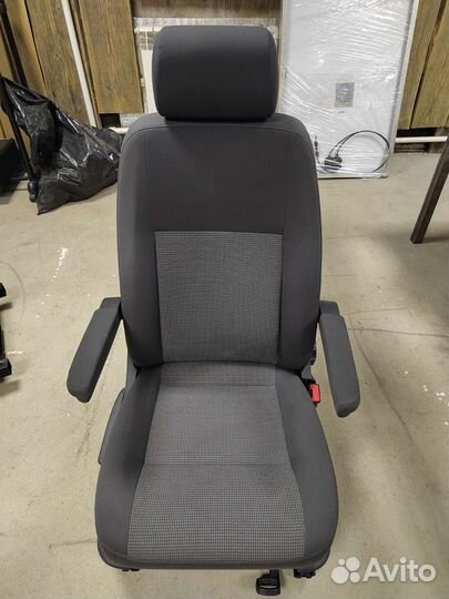 Сиденье переднее пассажирское