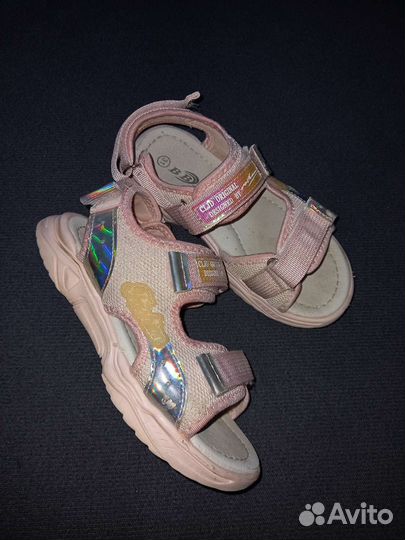 Сандалии для девочки