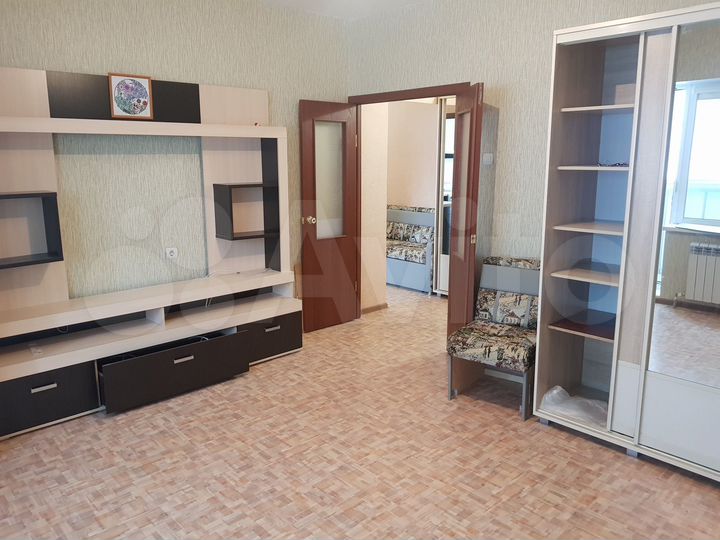 1-к. квартира, 40 м², 9/9 эт.