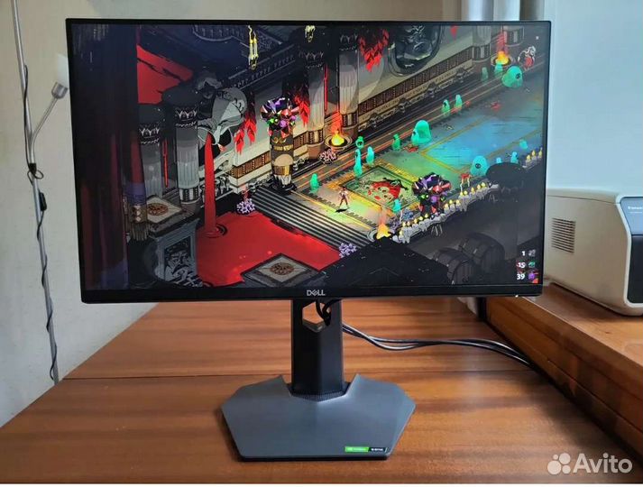 Мониторы разные