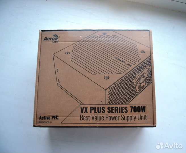 AeroCool VX plus 700W
