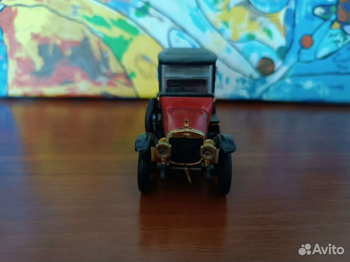 Модель Руссо-Балт Лимузин Берлин