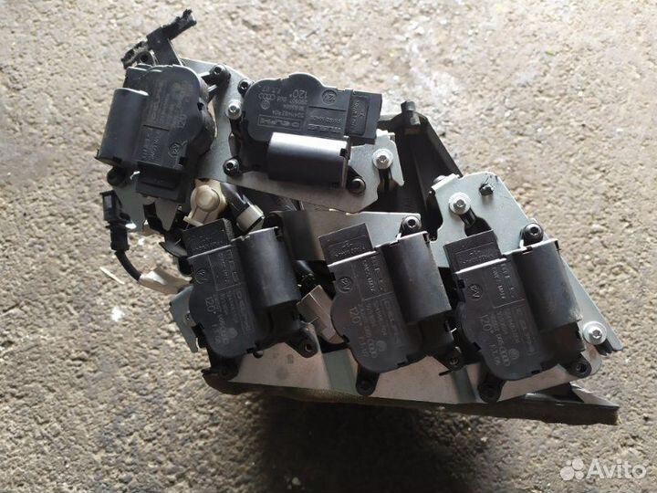 Корпус отопителя Volkswagen Touareg 3.0 2008