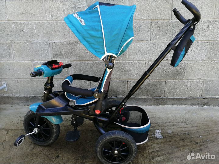 Детский трехколесный велосипед